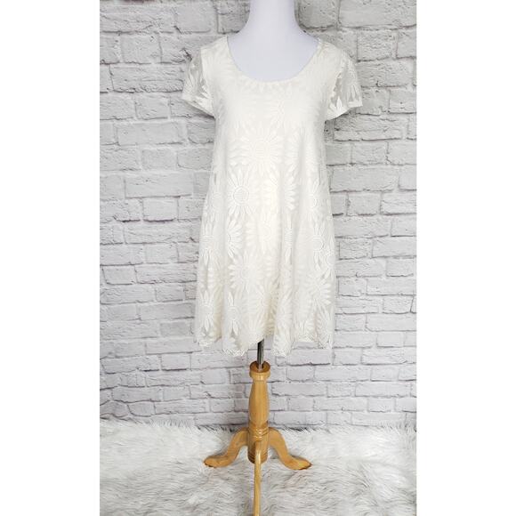 Urban Outfitters Lace Floral Lace Trapeze Dress Cream Mini Size Small - Picture 3 of 15